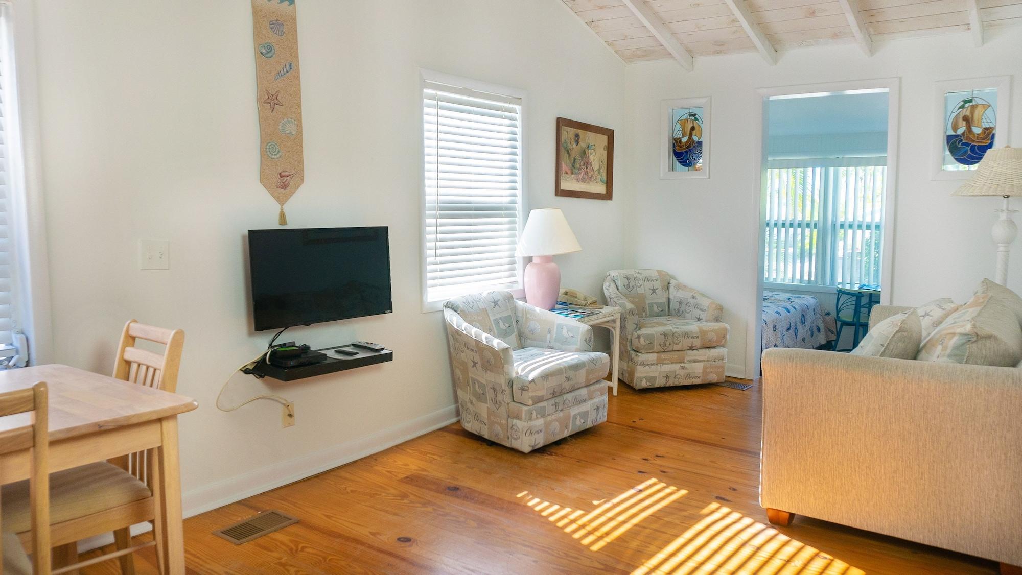 Gulf Breeze Cottages Sanibel Exterior photo